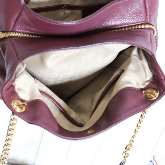 Michael Kors triple compartment deep burgundy leather multi-pocket/zip purse - Picture 10 of 16